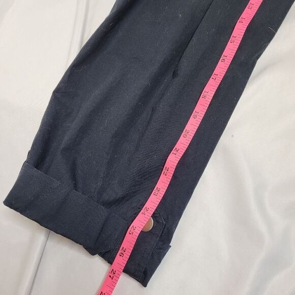 CHICO'S black roll tab convertible lightweight pants with elastic panel 2.5/L - Picture 10 of 13